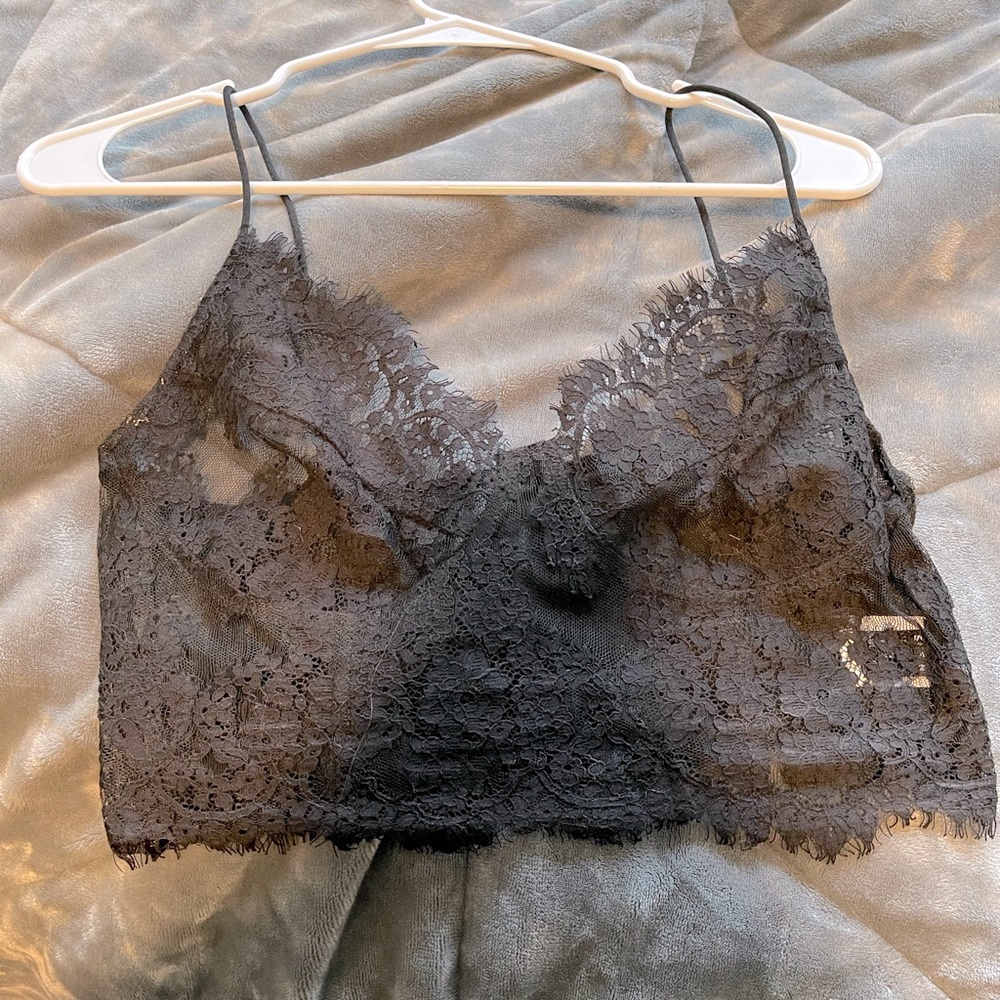 Black SHEIN Crop top
